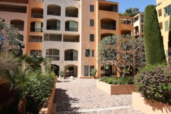 Elegant 2 Room Apartment Renovated - Donatello