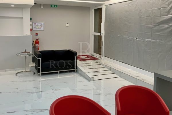 Luxurious Offices with Windows in the Golden Square