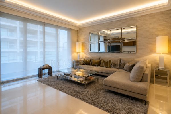 Immediate Income 2 Room Apartment